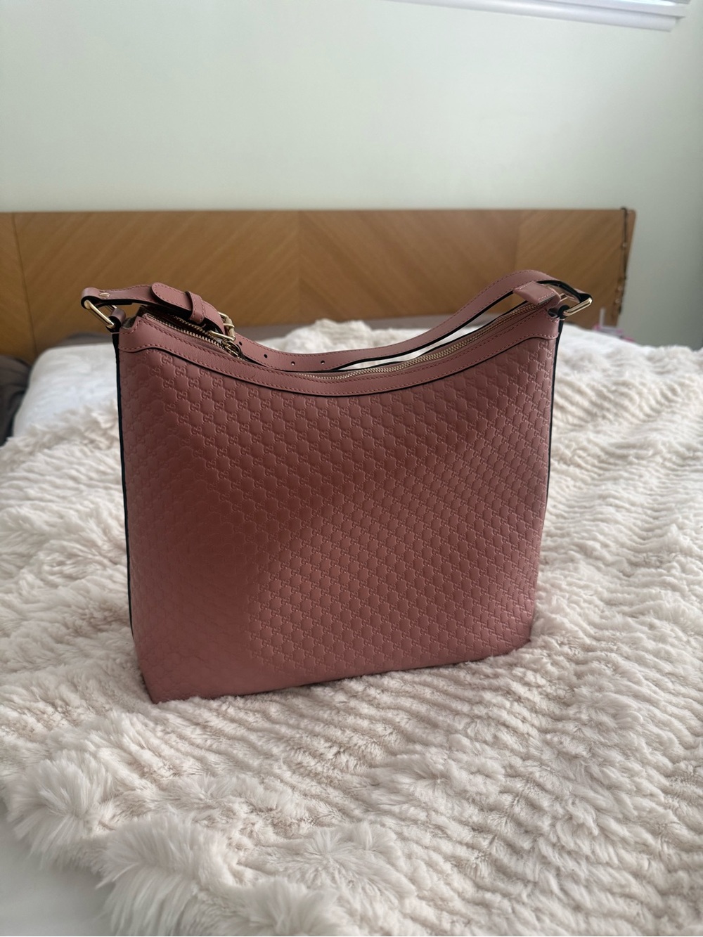 GUCCI PINK SHOULDER BAG